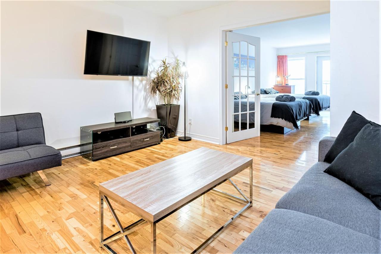 Appartement Le Théâtral - En plein coeur de l'action avec stationnement à Ville de Québec Extérieur photo