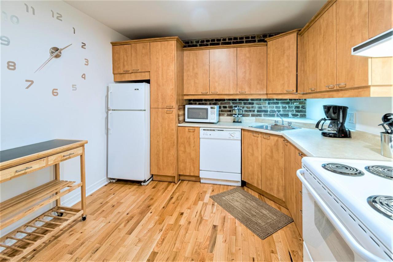 Appartement Le Théâtral - En plein coeur de l'action avec stationnement à Ville de Québec Extérieur photo