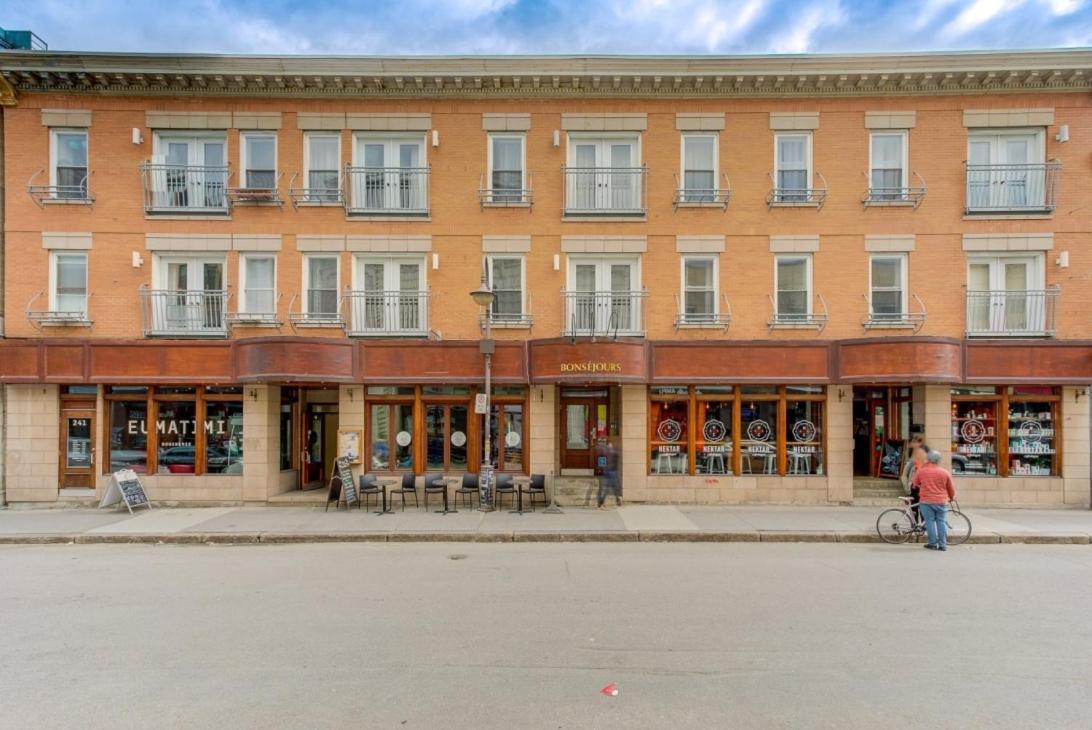 Appartement Le Théâtral - En plein coeur de l'action avec stationnement à Ville de Québec Extérieur photo